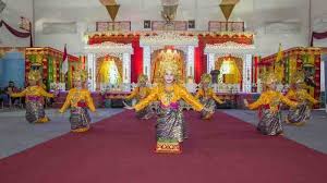 How to say clock time in english. Adat Resam Melayu Mulai Tergerus Zaman Ini Tindakan Lam Anambas Tribun Batam