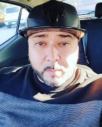 Bobby El C.D.O Nombre de Pila Melvin Rojas nacido en Octubre 22 Del 1983 en  Caguas P.R hijo de Carmen M Vazquez y Melvin Rojas Empesando su Carrera con  el grupo The