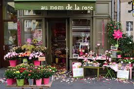Find & download free graphic resources for rose logo. Au Nom De La Rose D Emova Group Fleurit Le Ritz En Partenariat Avec Elle