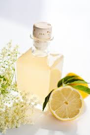 Le Vrai Sirop De Citron Maison Recette Sirop De Citron Sirop Recettes De Sirop