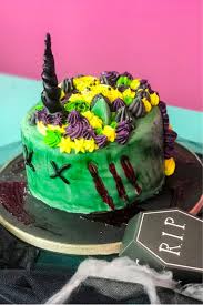 Zombie Einhorn Torte Zombie Unicorn Cake R I P Unicorn Backen Leckere Torten Leckereien