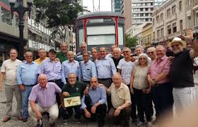 Vestibular de medicina da ufpr. Turma Relembra Aprovacao Em Medicina Na Ufpr Ha 50 Anos