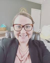 Karri Verno's Instagram, Twitter & Facebook