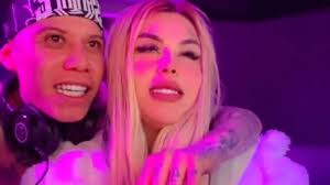 Esta es la jugosa suma que Santa Fe Klan le pagó a 'Mona' por participar en  video: 'Se pasó de loco'