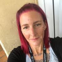 Elizabeth Kriz's Instagram, Twitter & Facebook