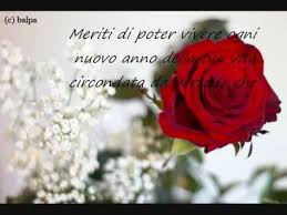 Buon Compleanno Per Una Cara Amica Youtube Buon Compleanno Messaggi Di Buon Compleanno Auguri Di Compleanno