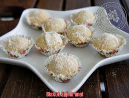 Kalau anda rasa terlalu banyak boleh buat. Resepi Biskut Suji Salju Mat Gebu Resepimyresepi Boloit Com