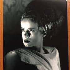 Kristie Jeffries's Instagram, Twitter & Facebook