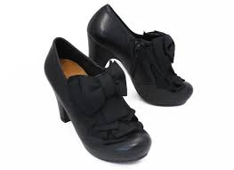 Chie Mihara Catame in Nero / Black : Ped Shoes - Order online or  866.700.SHOE (7463).