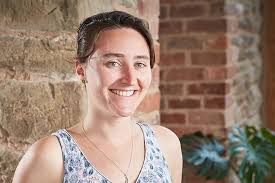 Polly Upton's Instagram, Twitter & Facebook