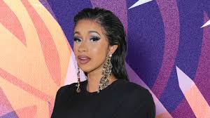 A roundup of the absolute best beauty products of 2020, including carol's daughter, lisa eldridge, glow recipe and more. Cardi B S Beauty And Makeup Routine And Favourite Products Glamour Uk