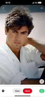 This is my friend... His name is Mr. Spiky, and he is my best friend in the  whole world... And he makes me cry happy tears 🤣😭 "Oh Mr. Spiky" Wtf 🤣☠️