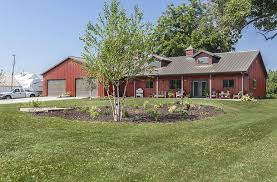 Iowa City Ia House Eastern Iowa Building Inc Lester Buildings Barn Style House Plans Steel Building Homes Pole Barn Homes