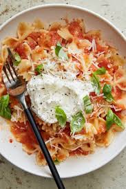 Pasta With Fresh Tomato Sauce And Ricotta Recipe Recipe Fresh Tomato Pasta Nyt Cooking Fresh Tomato Sauce