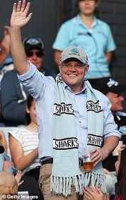 Scott morrison mcdonald's (page 1). Prime Minister Scott Morrison Finally Addresses Rumours He Soiled Himself At Engadine Mcdonald S Daily Mail Online