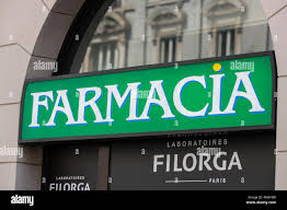 Farmacia milano immagini e fotografie stock ad alta risoluzione - Alamy