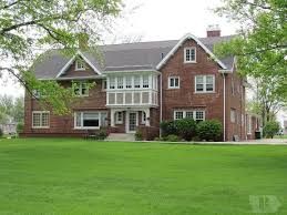 425 N Madison St, Bloomfield, IA 52537