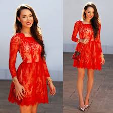 Fee Luxury Red Lace Dress Vintage Sequin Bag Happy Wrist By Itchelita Gold Bracelet Beautiful Red Dresses Red Lace Dress Lace Dress Vintage