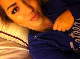 Nancy Vivas (bluejovi93)