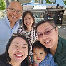 We hung out with some of our favourite people, Joyce and Ming, for lunch