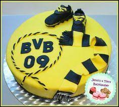 Einen low carb kuchen können sie ohne mehl und zucker backen. 49 Bvb Torte Ideen Bvb Torte Bvb Fussball Torte