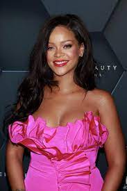 An homage for fashion, music and photography lovers and collectors, rihanna: Rihanna Steckbrief Bilder Und News Web De