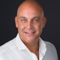 Glenn Brink's Instagram, Twitter & Facebook