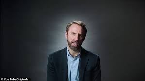 Breaking news headlines about gareth southgate linking to 1,000s of websites from around the world. Englands Trainer Gareth Southgate Erklart Was Er Tun Musste Um Im Fussball Zu Uberleben Aktuelle Boulevard Nachrichten Und Fotogalerien Zu Stars Sternchen