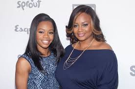 Gabby douglas age and other info. Gabby Douglas Mom Raised Her Alone After Her Dad Left Them Meet Natalie Hawkins