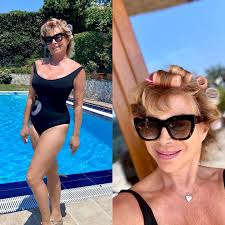 Carmen russo was an actress who had a successful hollywood career. Carmen Russo Cosmetici Photos Facebook