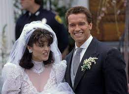 Arnold Schwarzenegger Exchanged Vows With Maria Shriver In Hyannis Massachusetts On Apr Celebrity Wedding Dresses Celebrity Weddings Sweep Train Wedding Dress