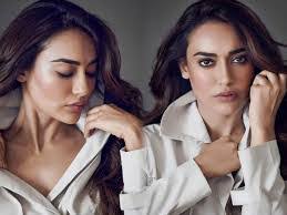 Jada Chan's Instagram, Twitter & Facebook