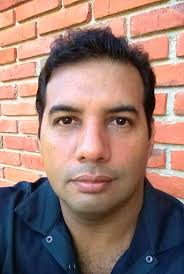 Alvaro Arbuet López