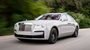 Checkout the front view, rear view, side view, top view & stylish photo galleries of phantom. 2021 Rolls Royce Ghost Review Guide Prices Specs Interior And More Robb Report