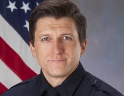 So sad! Rest in peace, sir! 🖤💙🖤