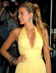 Hairstyles That Go With Halter Dresses Dress Hairstyles Halter Dress Hairstyles Halter Dress