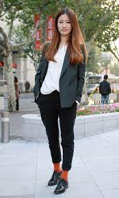 Visible Sock Winter How To Wear Loafers Street Style Dress Dress Clothes For Women