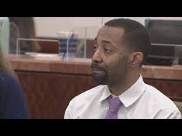 Defense attorneys present their case in the Tony Earls trial