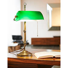Classic pull chain for easy on/off power. Trikonzept Tischleuchte Tl 316 30er Jahre Messing Banker S Lamp Schreibtischlampe Glasschirm Grun