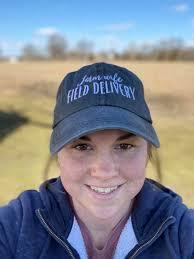 For real! And I wanna see what the farmers are wearing these days too! 🥴🥴 