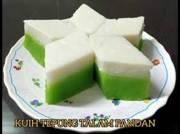 Untuk yang baru pertama kali nak buat, kuih talam ni ada pelbagai jenis dan bol. Kuih Tepung Talam Pandan Resepi Ringkas Dan Mudah D Youtube