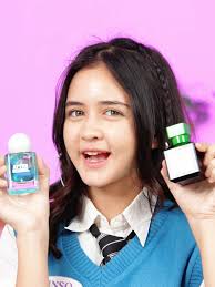 Parfum bestie @ciarabrosnan_official? UNDER AGE sama AFTERSCHOOL, dong!  #JNSO #jnsoparfum #parfumtiktok #UnlockYourPersonality #parfumereccomended  #foryoupage #jnsoparfume #jnsofficial #perfume ...