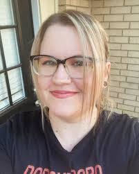 Isabel Guido's Instagram, Twitter & Facebook