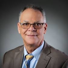 Quiénes tienen derecho a permanecer en el sistema de reparto?