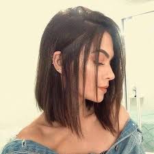 Medium Length Hairstyles For Straight Hair Ombrestraighthair Mediumlengthhairstraight In 2020 Thick Hair Styles Short Straight Hair Hair Styles