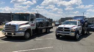 The cost to ship a car varies on many factors, including what service you choose, how far it's traveling and the type of vehicle. 24hr Towing Tysons Corner Expert Tysons Corner Towing Roadside Assistance