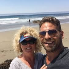 Carrie Pullen (@carrieapullen)