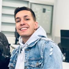 ⚠️GIVEAWAY⚠️ Einer von euch👨‍🏭 hat die Chance eine 25€💰 Paysafecard zu  gewinnen!🤑 Die Teilnahme ist so simpel wie effektiv🤗, ihr kommentiert  einfach mit euren Lieblings Champion und ich lose dann am 17.02