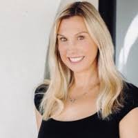 Cassandra Mccullough's Instagram, Twitter & Facebook