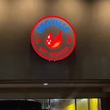 The business is located in 3420 piedmont rd ne, atlanta, ga 30305, usa. Scoville Hot Chicken 1 Tip